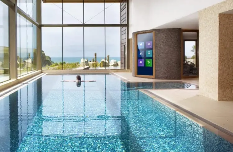 metroclick outdoor digital signage system swimming pool metroclick-outdoor-digital-signage-system-swimming-pool