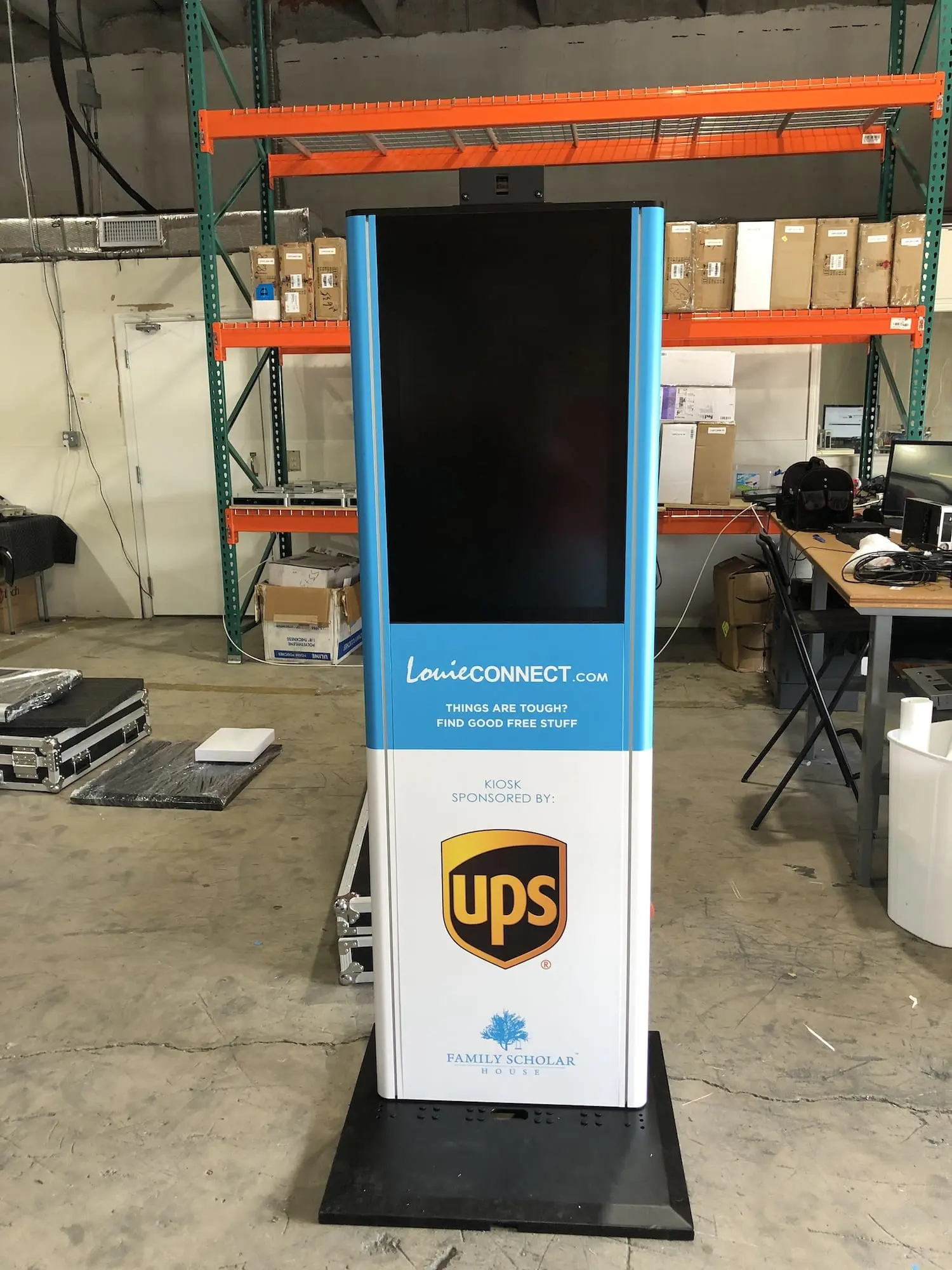 louis-connect-family-scholar-house-metroclick-kiosk small-format-kiosk