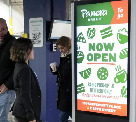 Panera_DooH Panera DooH