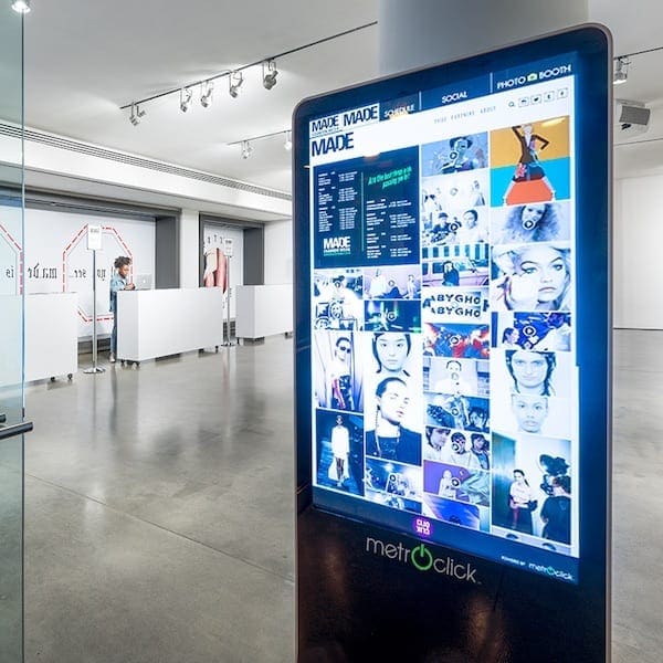 milk media new york fashion week kiosk system milk-media-new-york-fashion-week-kiosk-system
