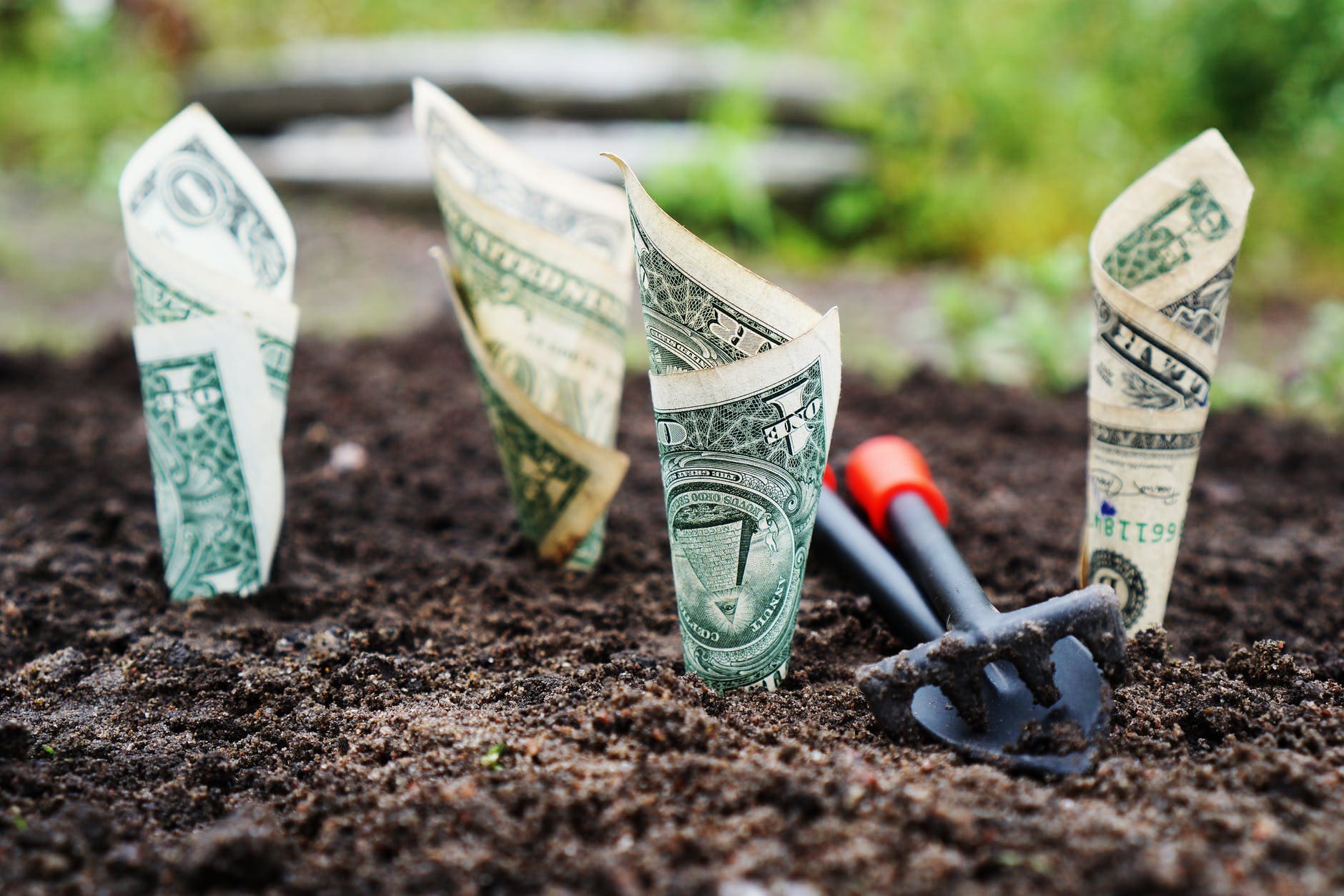 make money from renting photobooth